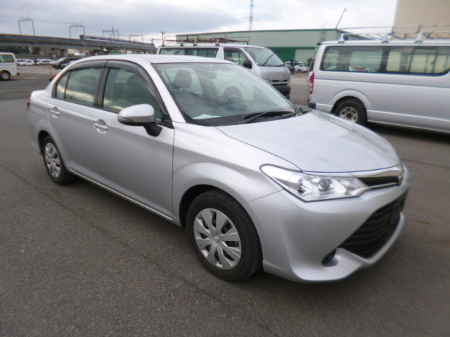 Toyota corolla axio 2016