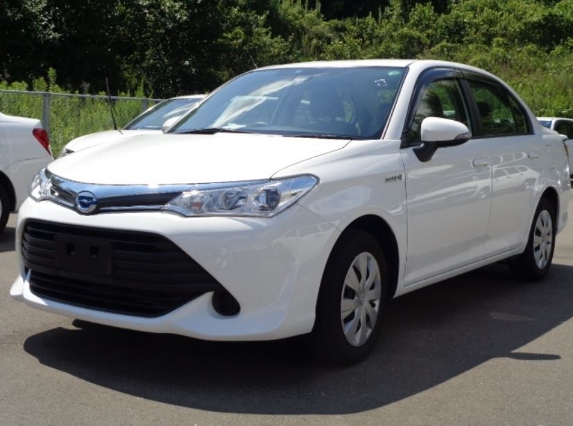 Toyota axio 2015