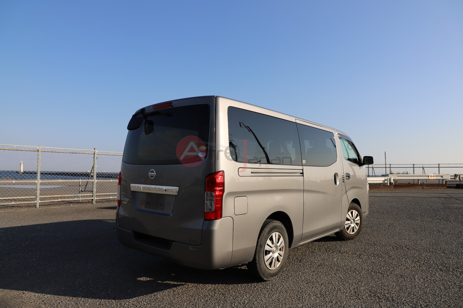 Nissan caravan nv350 характеристики